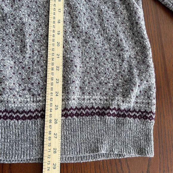 Levi Strauss XXL Men's Sweater Gray White Burgundy Hearts Pattern Long Sleeve - Picture 10 of 10